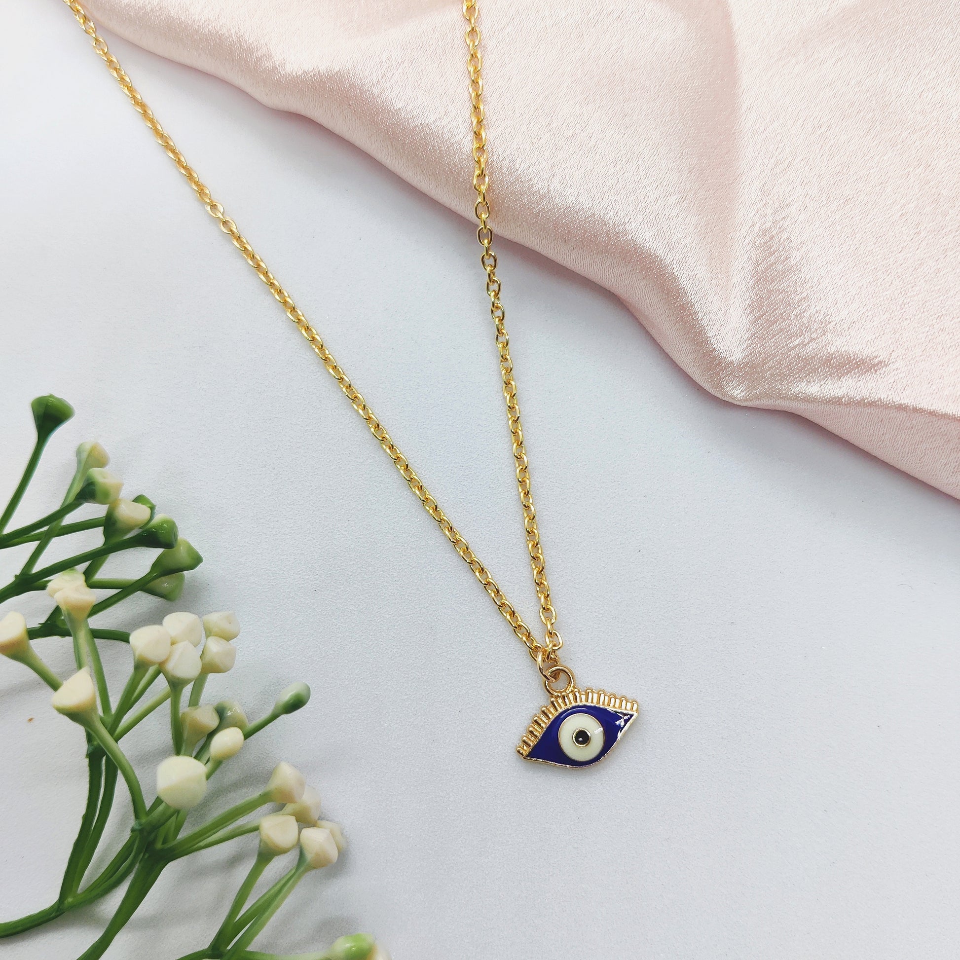 Minimal Evil Eye Golden Charm Necklace