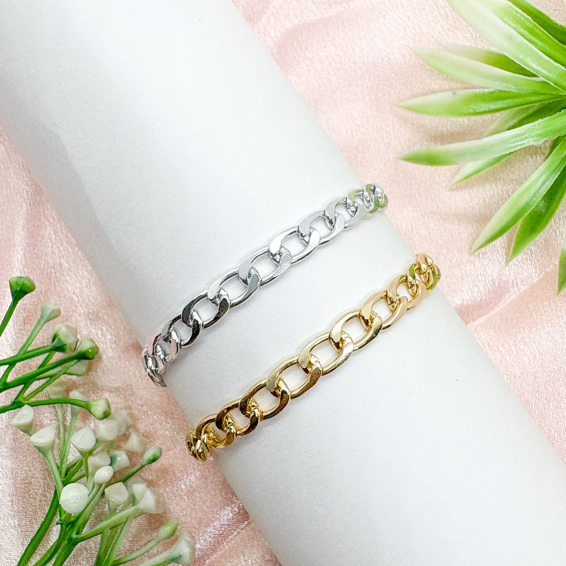 Minimal Chain Bracelet