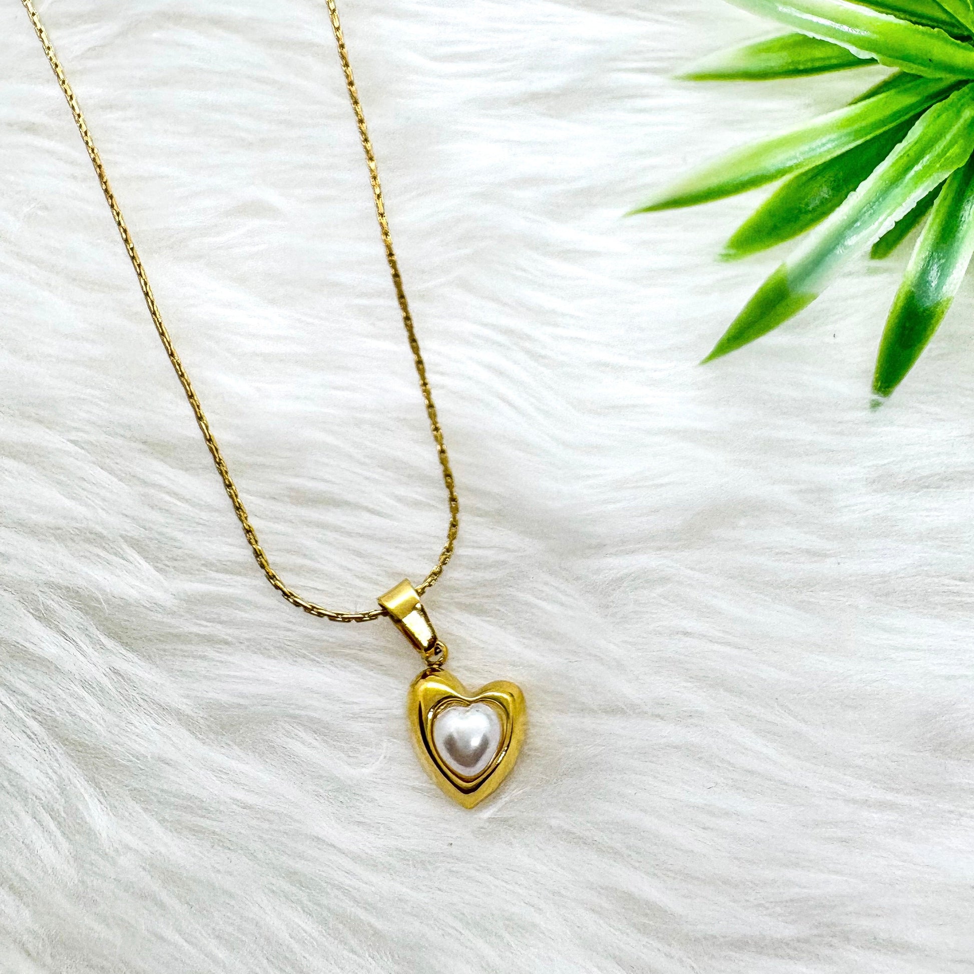 Pearl Heart Love Necklace