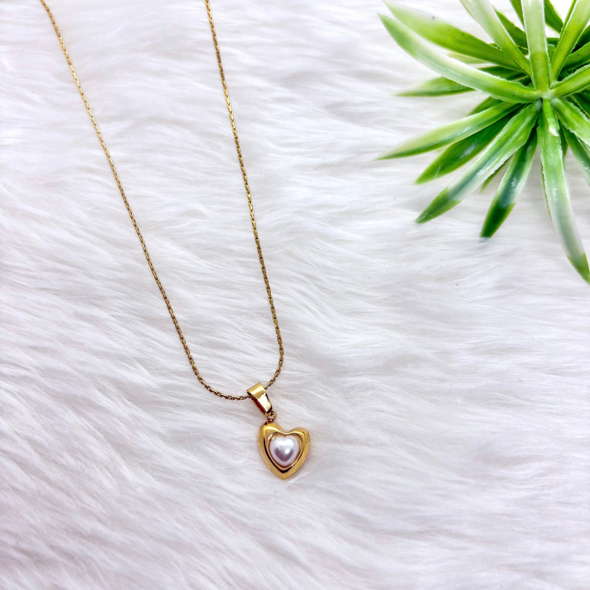 Pearl Heart Love Necklace