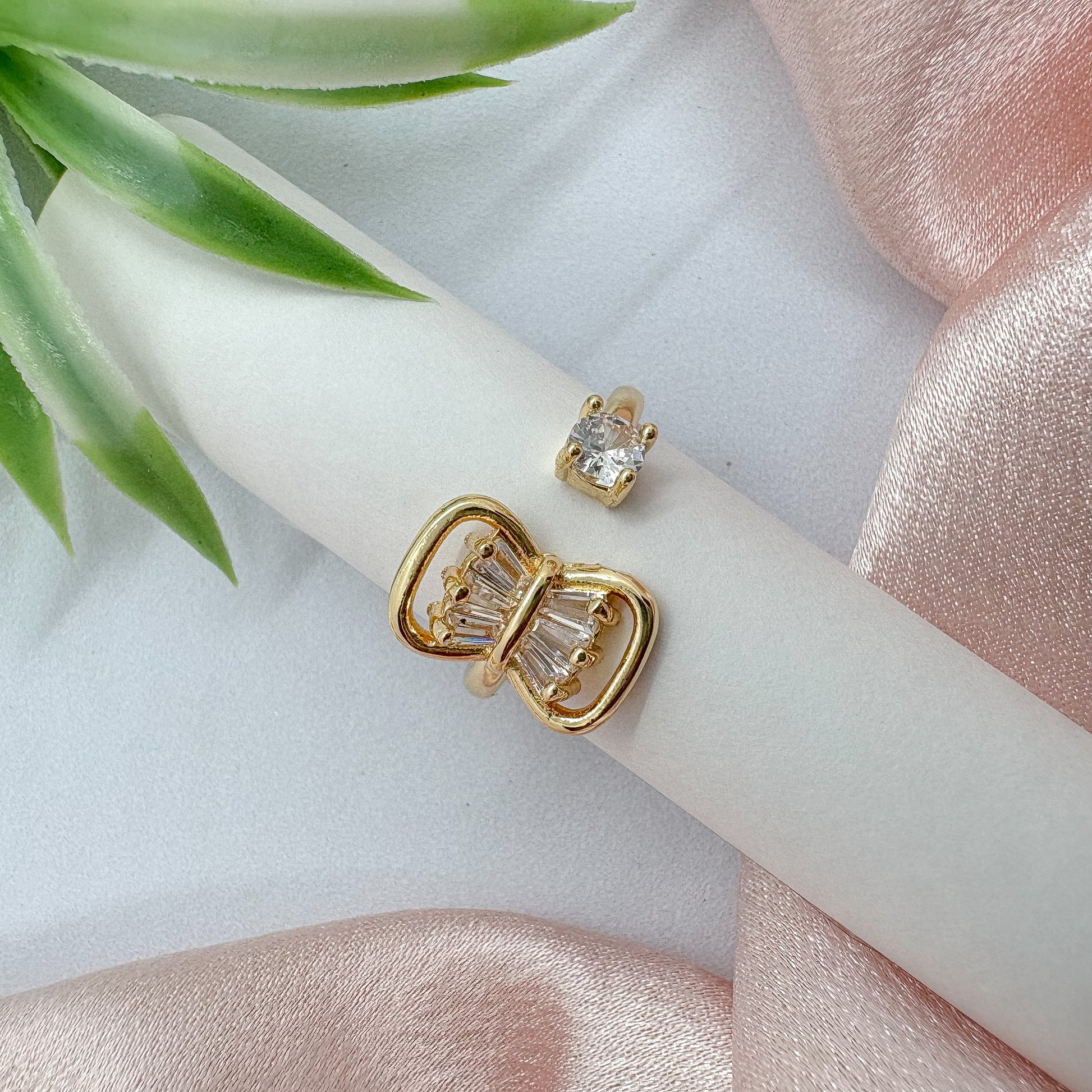 Everyday Bow Ring (Adjustable)