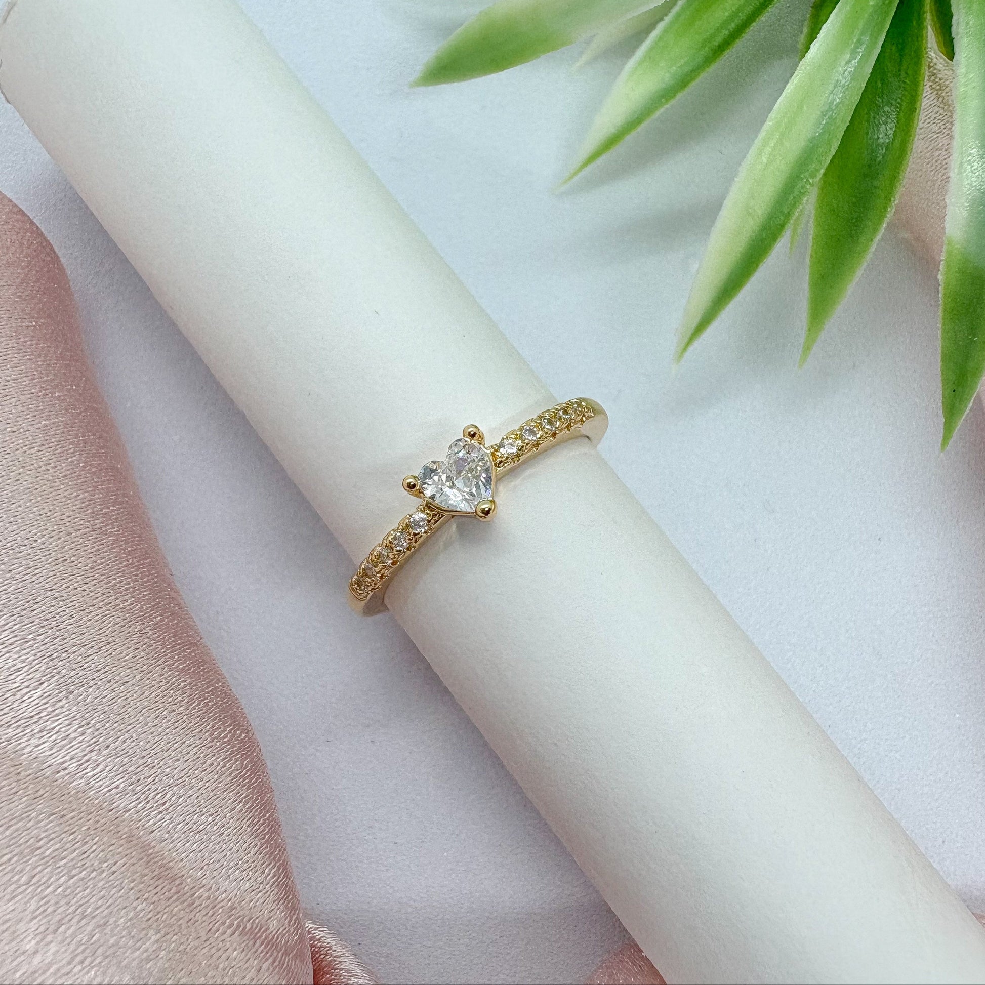 Dainty Heart Diamond Ring (Adjustable)
