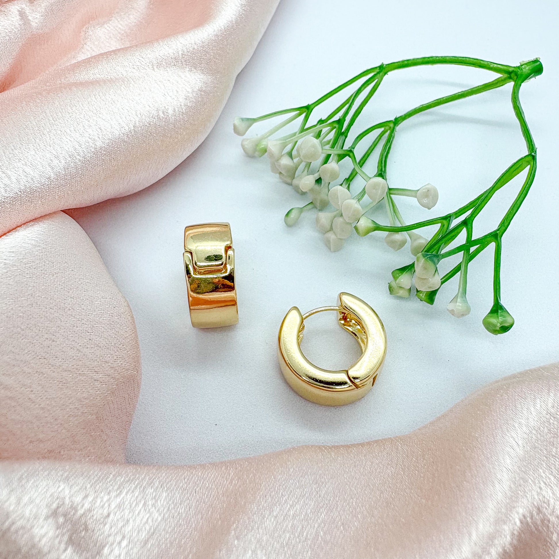 Classic Chunky Golden Hoop Earrings