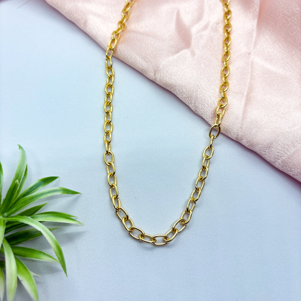 Everyday Golden Link Chain Necklace