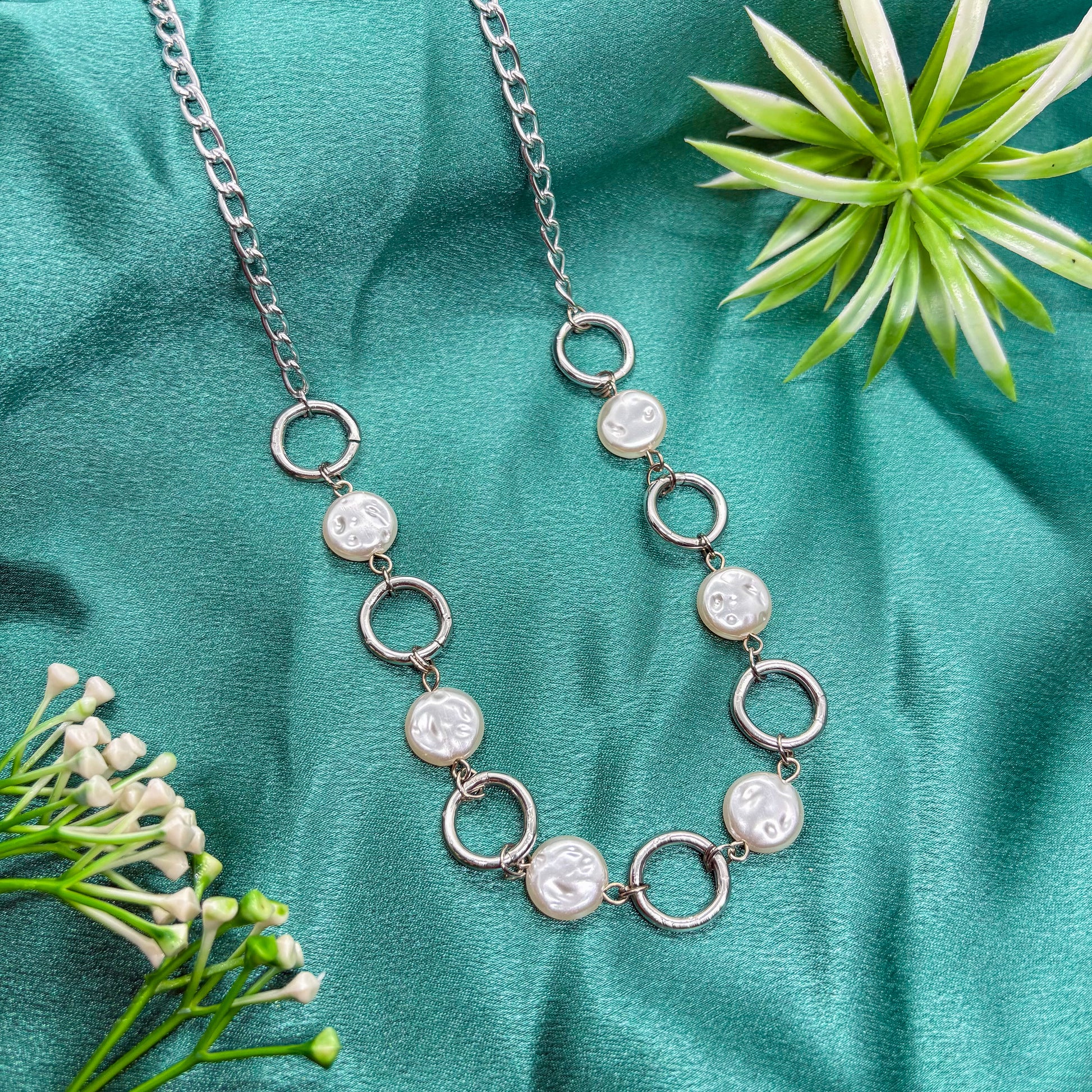 Pearl Coin Circular Link Silver Necklace
