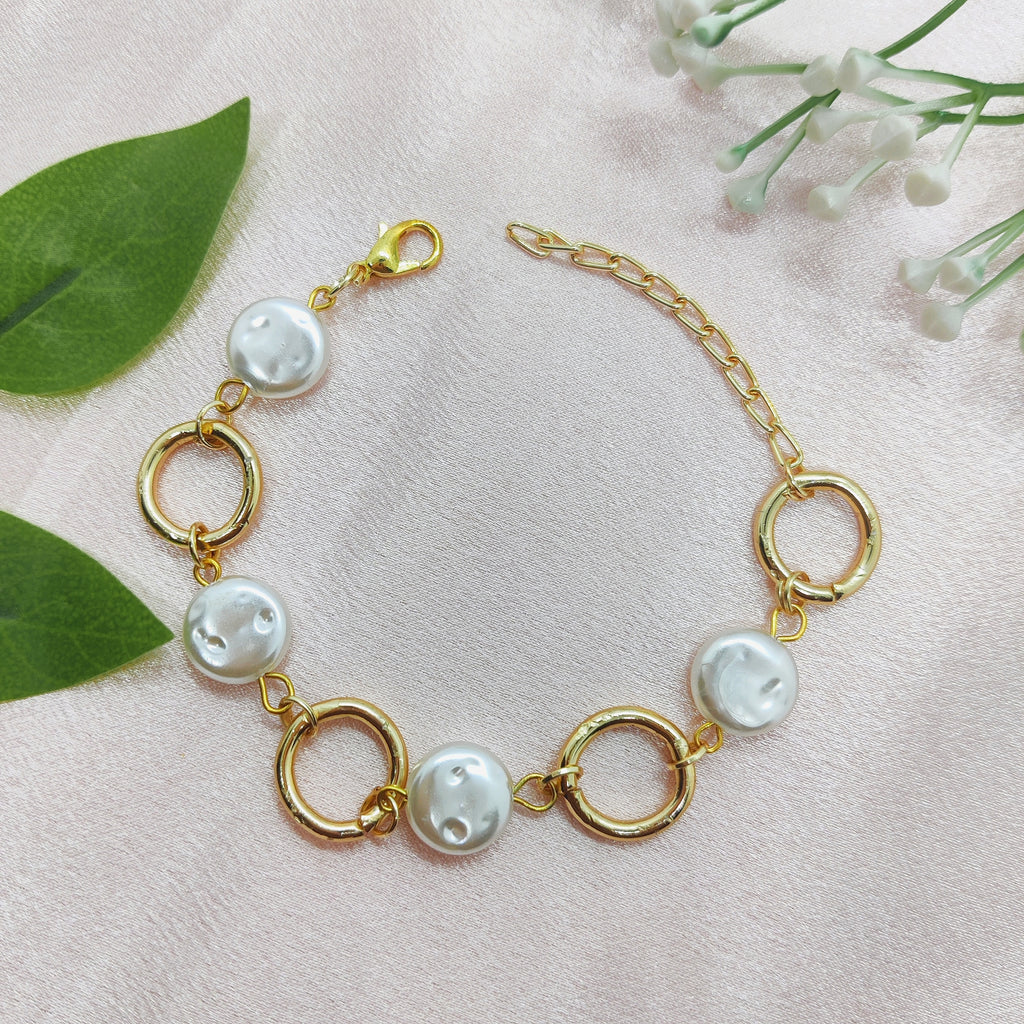 Pearl Coin Circular Link Bracelet