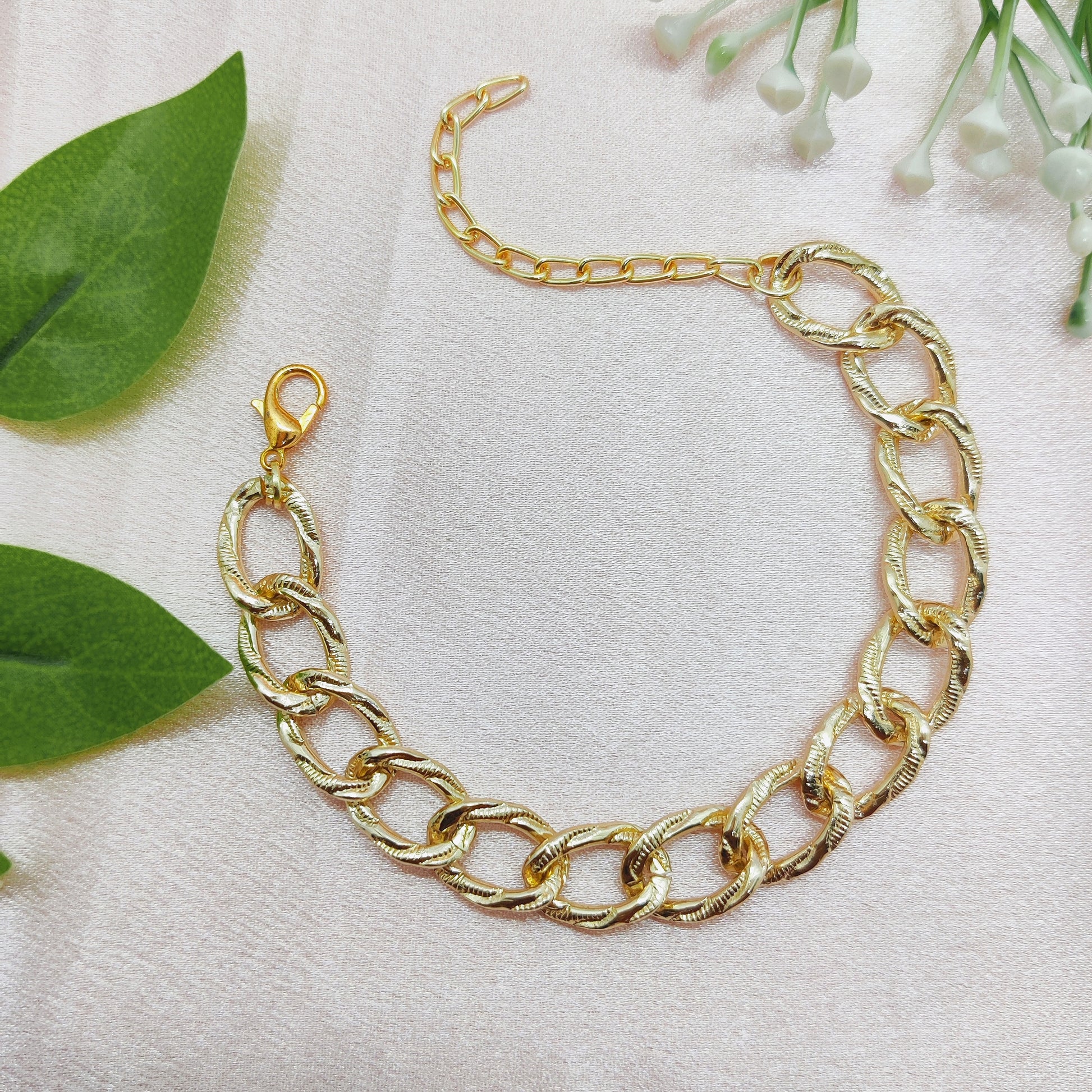 Twisted Link Chain Bracelet
