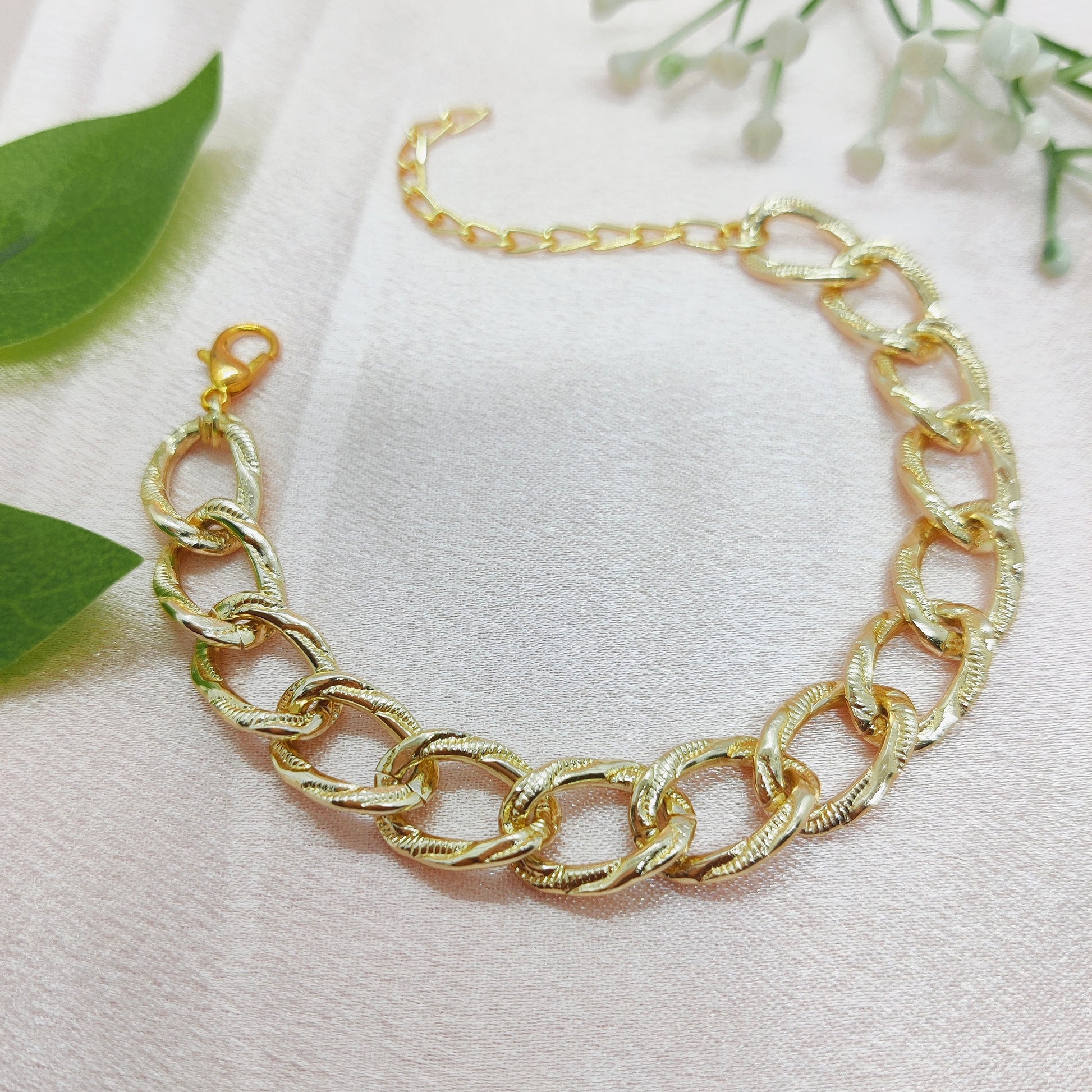 Twisted Link Chain Bracelet