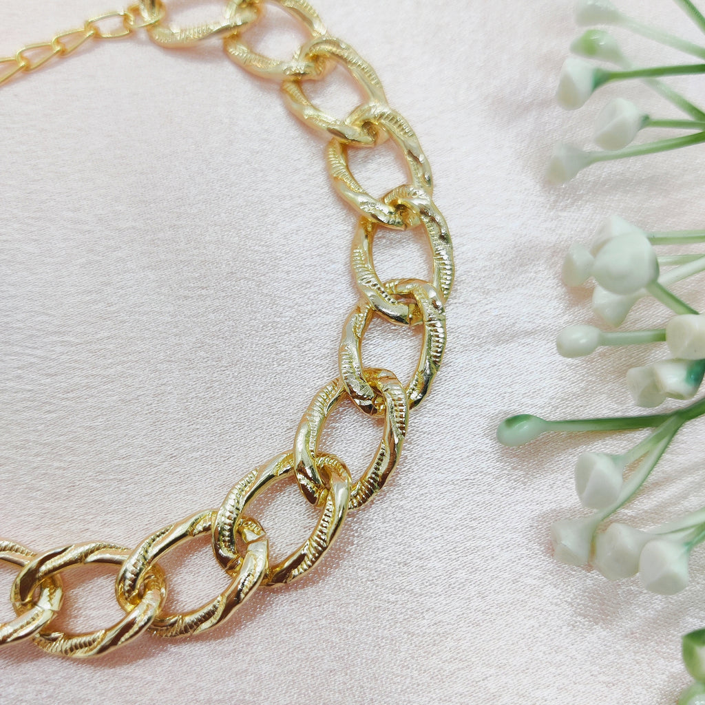Twisted Link Chain Bracelet