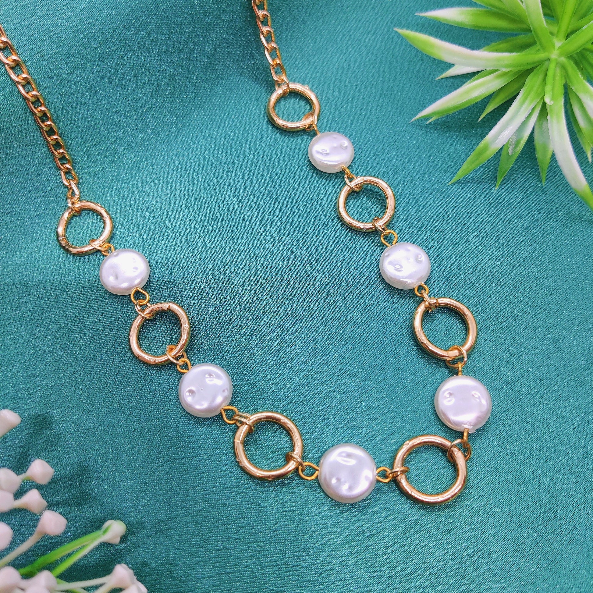 Pearl Coin Circular Link Necklace