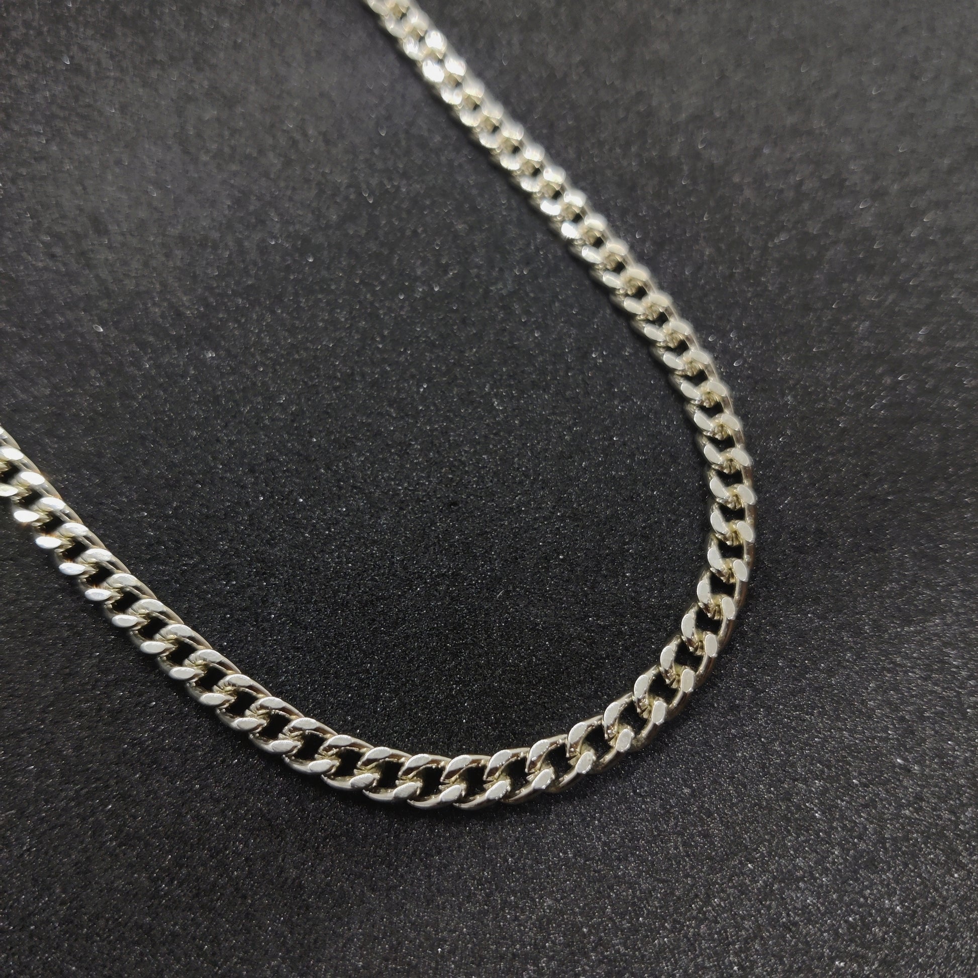 Urban Link Necklace