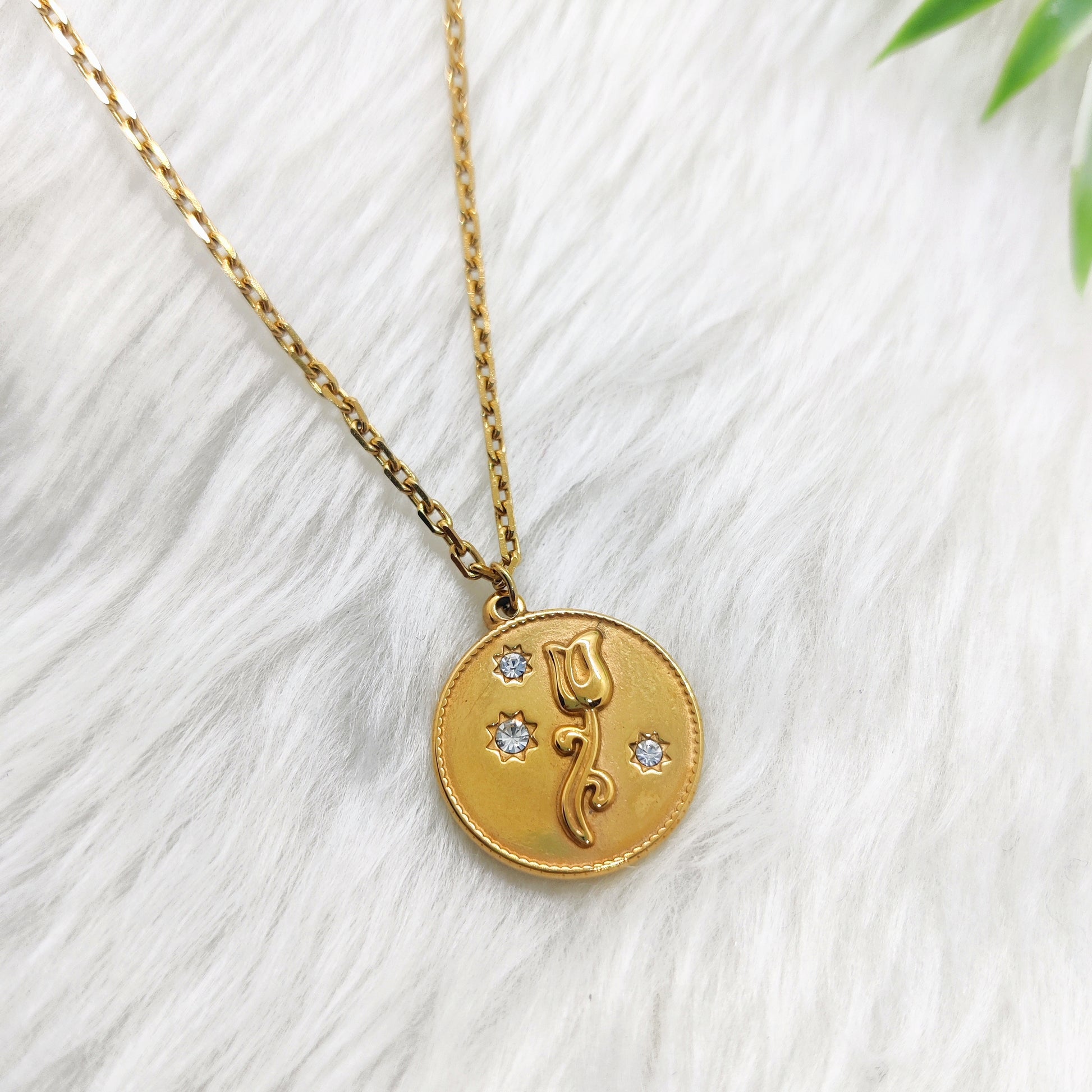 Blossom Halo Necklace