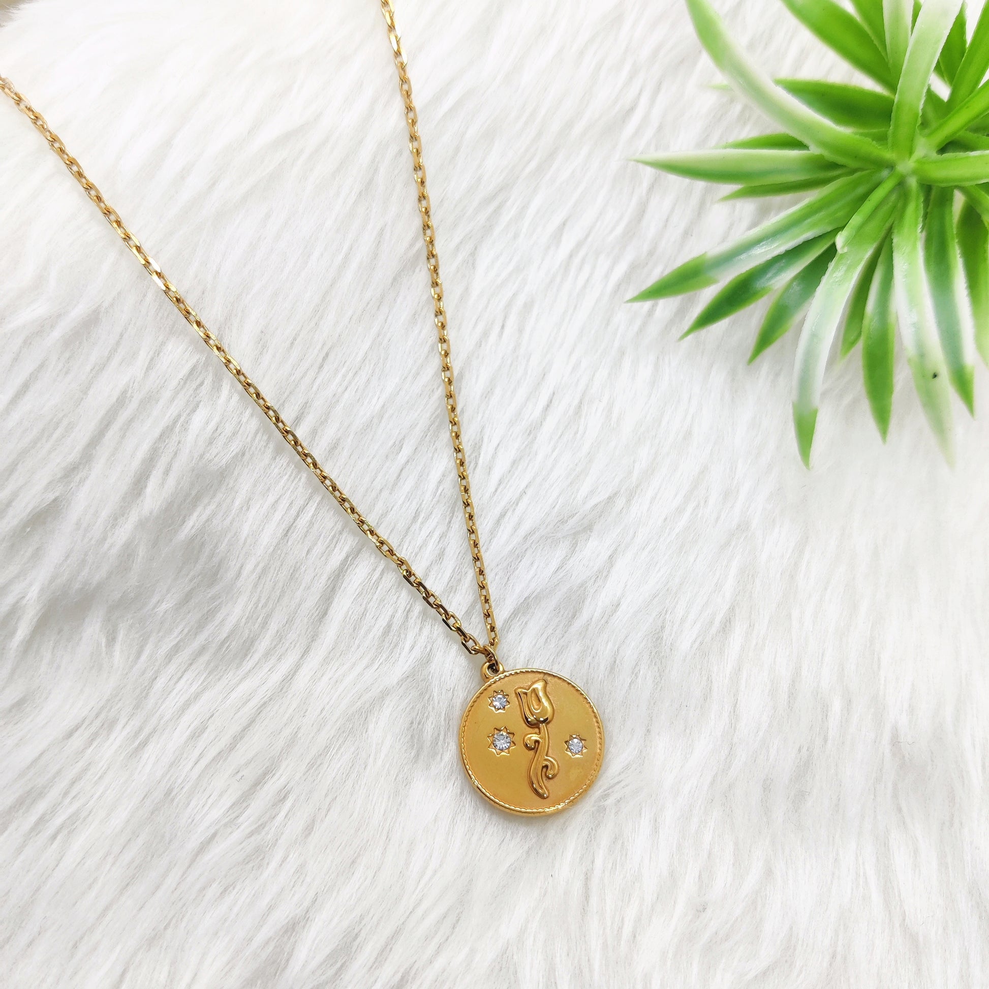 Blossom Halo Necklace