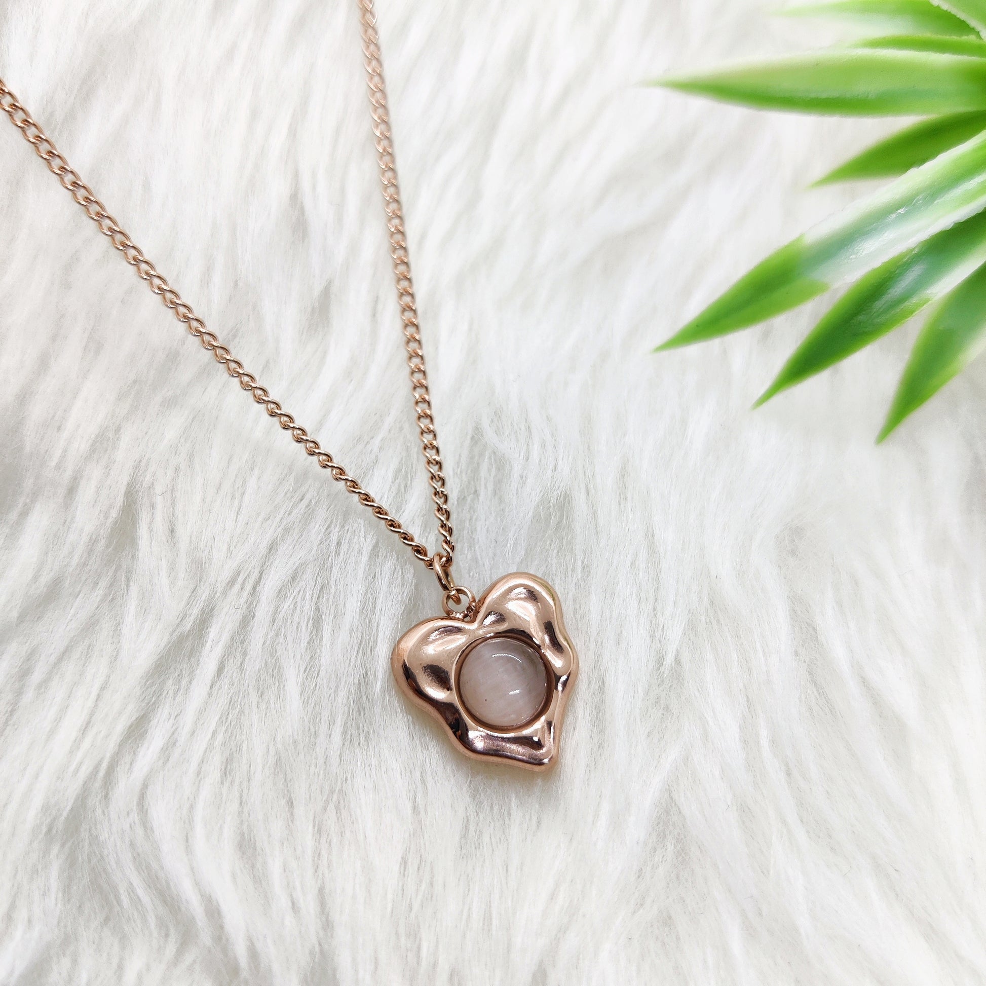 Sweetheart Necklace