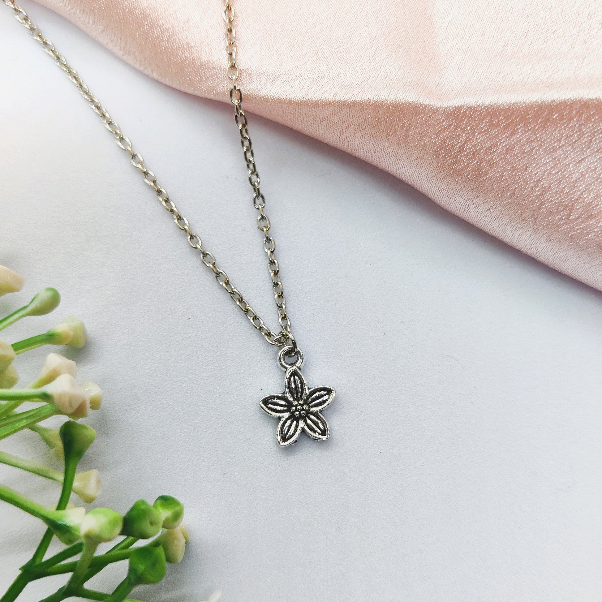 Coastal Vibes Necklace Set